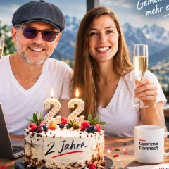 Zwei Jahre Upprime Connect, Torte mit zwei Kerzen